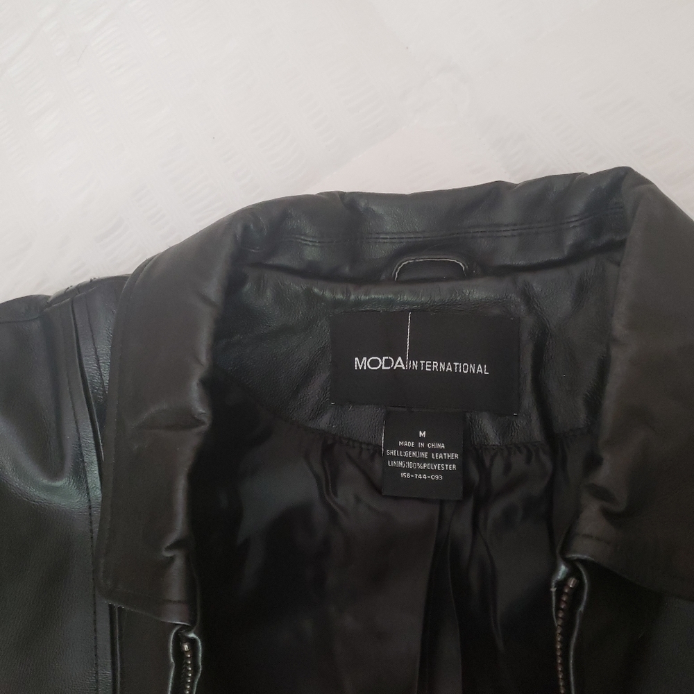 Leather jacket for women